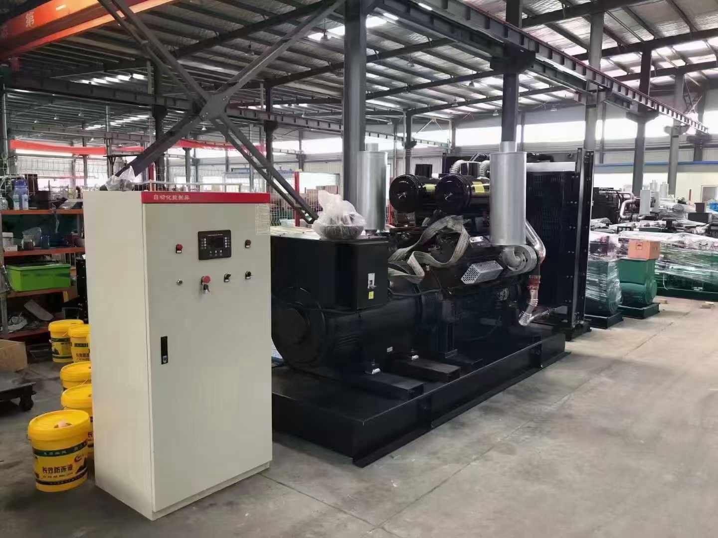 翰林镇柴油发电机运行时的噪音和振动水平如何？